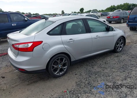2014 Ford Focus Se z USA, uszkodzony, nr VIN 1FADP3F29EL457800